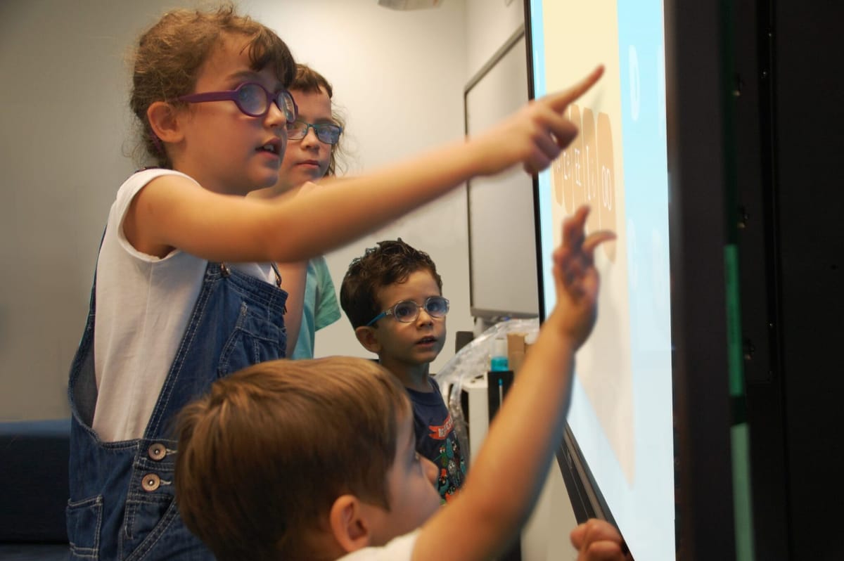 Szpital na miarę XXI wieku z multimedialną szkołą w Poznaniu