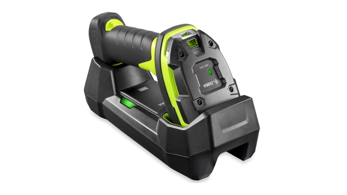 Bezprzewodowe czytniki kodów kreskowych, jak wybrać sprzęt dopasowany do Twoich potrzeb?