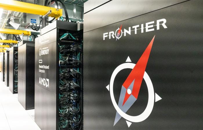 Superkomputer Frontier, AMD
