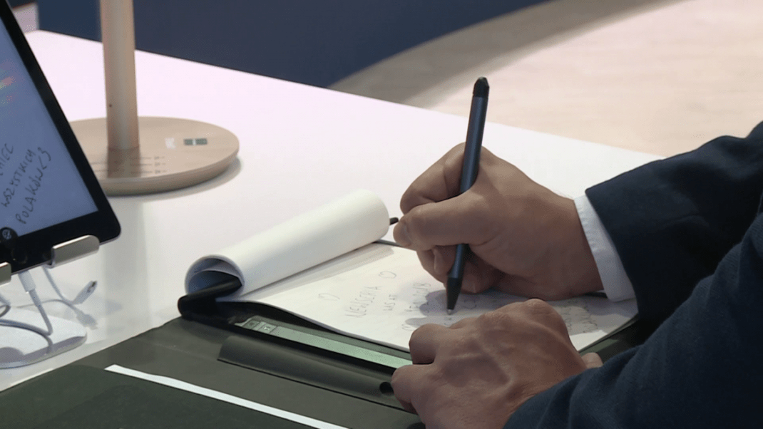 Wolisz pisać odręcznie czy na klawiaturze?