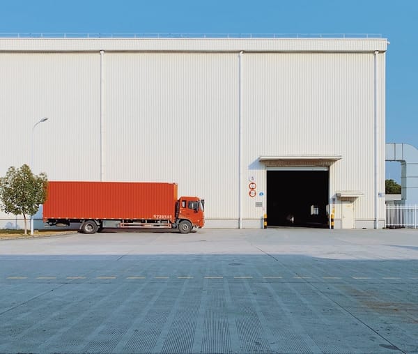 Plan strategiczny, logistyka, transport