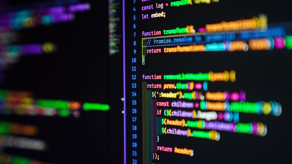 AI w kodzie - koniec miesiąca miodowego i pragmatyczna rzeczywistość