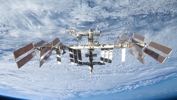 Thales Alenia Space, Microsoft