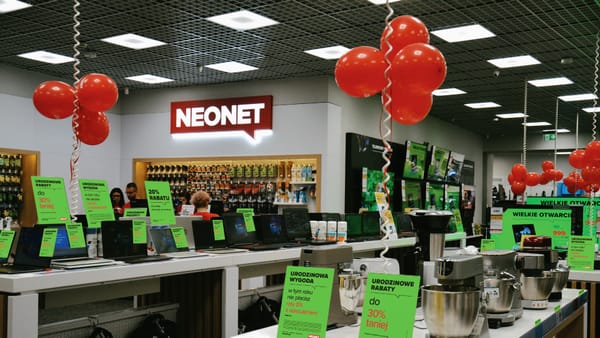 Neonet, sklep