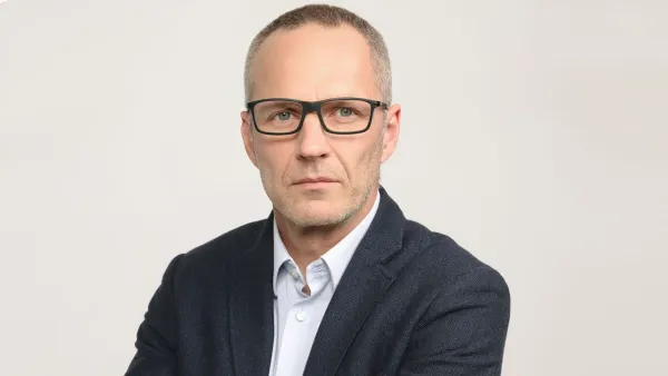 Bartosz Piasecki, Wiceprezes Zarządu yarrl SA